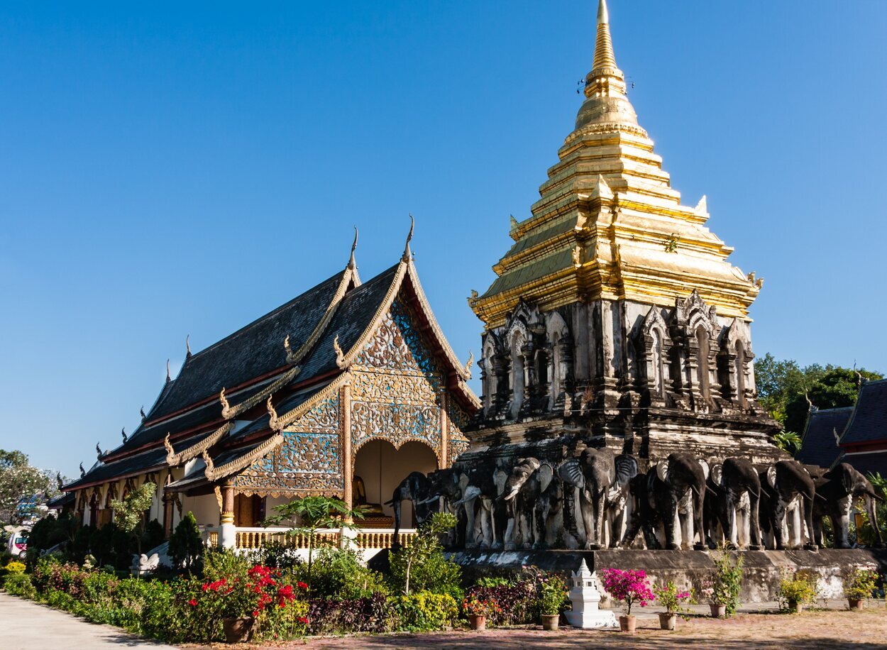 Wat Chiang Man es el templo más antiguo de la ciudad